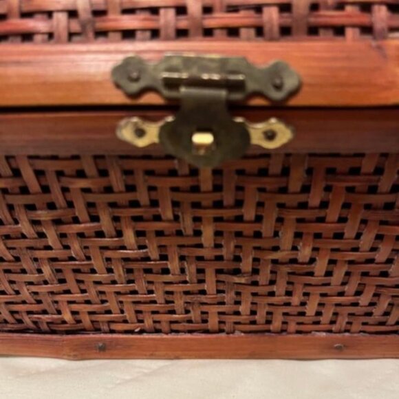 3 wood woven stacking boxes - Picture 7 of 8